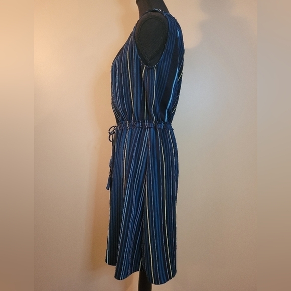 JOE FRESH Sleeveless, Tassle Cinched Waist, Ruffle Neckline Dress, Size Small - Picture 7 of 11